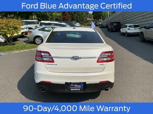 2016 Ford Taurus SEL