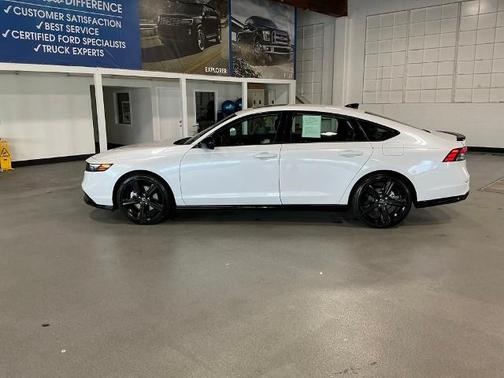 2023 Honda Accord SPORT-L