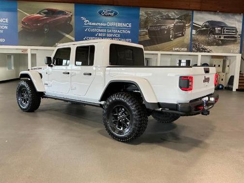 2024 Jeep Gladiator RUBICON