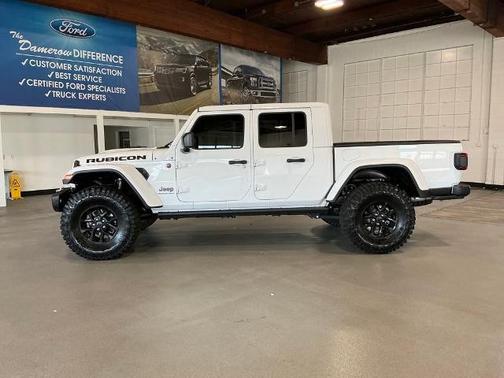 2024 Jeep Gladiator RUBICON