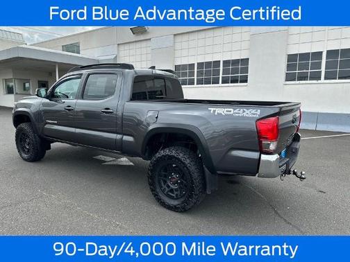 2017 Toyota Tacoma SR5