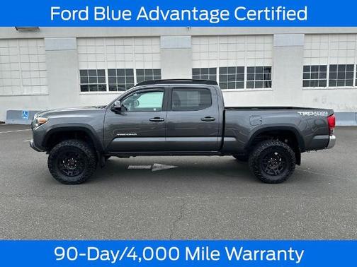 2017 Toyota Tacoma SR5