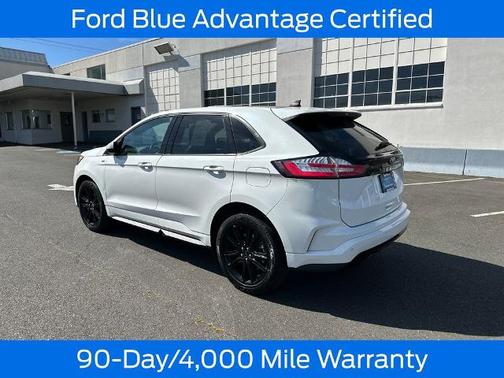 STAR WHITE 2023 Ford Edge ST-LINE