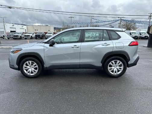 2024 Toyota Corolla Cross L