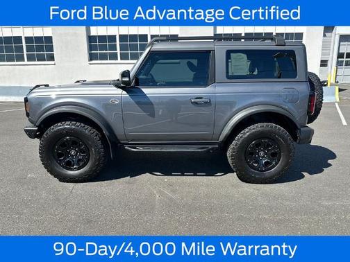 CARBONIZED GRAY METALLIC 2021 Ford Bronco WILDTRAK