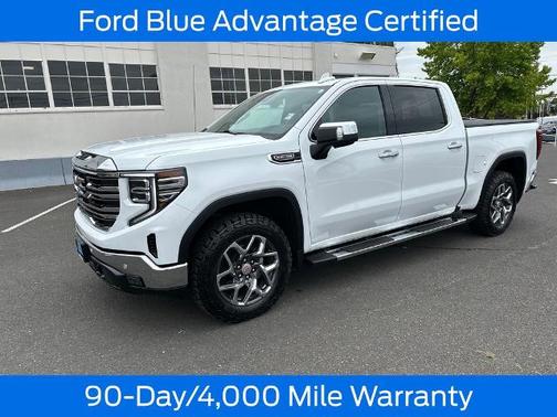 White 2025 GMC Sierra 1500 SLT