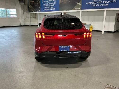 2021 Ford Mustang Mach-E PREMIUM