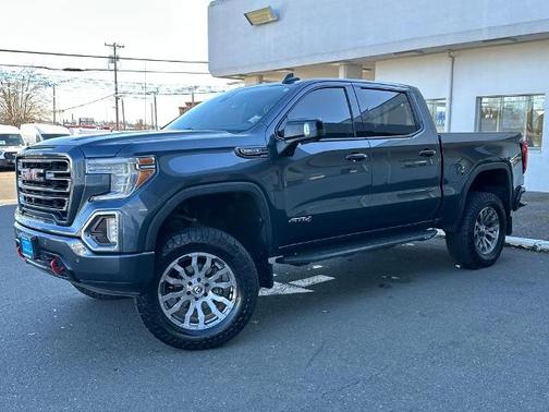 2019 GMC Sierra 1500 AT4