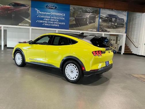 2024 Ford Mustang Mach-E GT