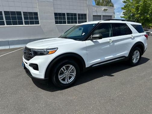 OXFORD WHITE 2020 Ford Explorer XLT