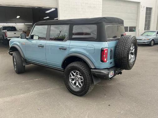 2021 Ford Bronco BADLANDS