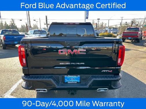 2025 GMC Sierra 1500 AT4