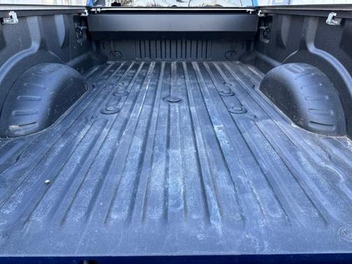 2022 Ford F-350 LARIAT SUPER DUTY