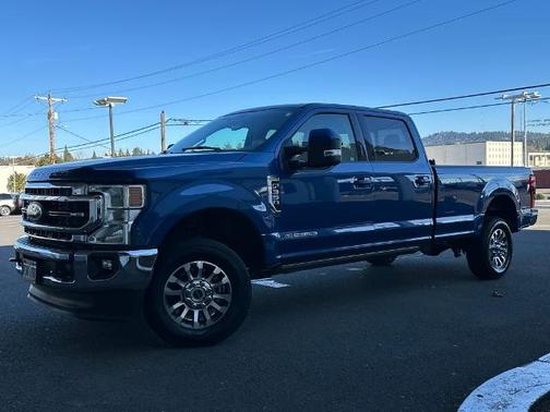 2022 Ford F-350 LARIAT SUPER DUTY