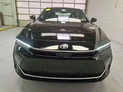 Black 2023 Toyota Crown Platinum