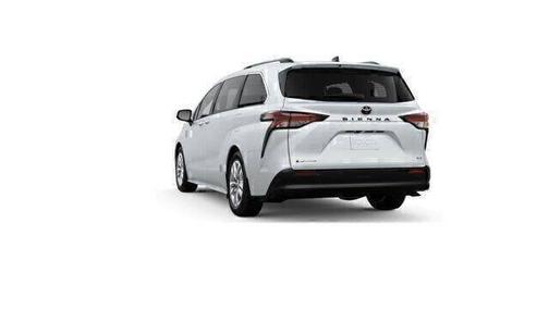 Wind Chill Pearl 2026 Toyota Sienna XLE