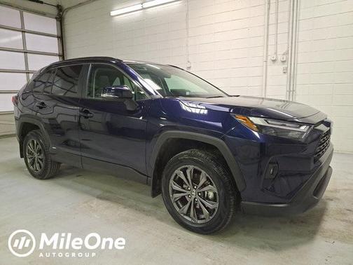 2024 Toyota RAV4 Hybrid XLE Premium