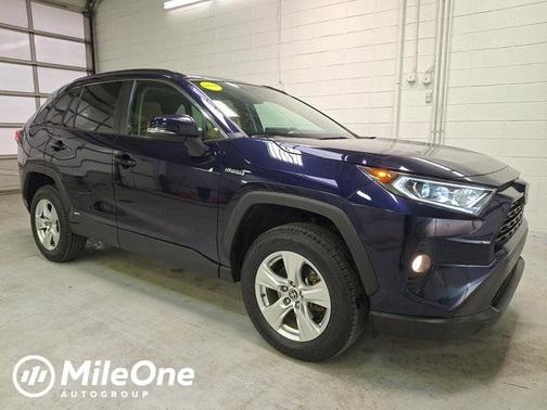 2021 Toyota RAV4 Hybrid XLE