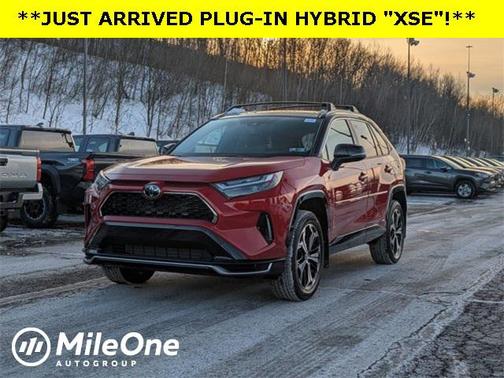 2025 Toyota RAV4 Hybrid SE