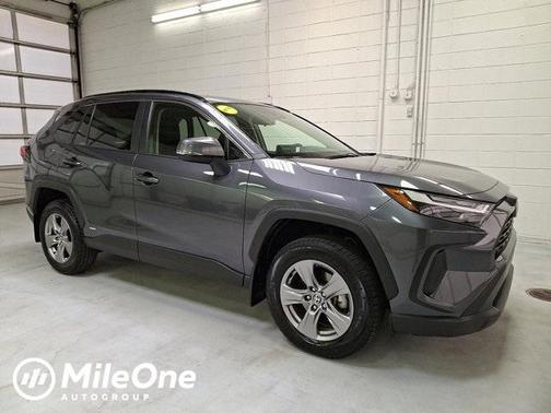 2023 Toyota RAV4 Hybrid LE