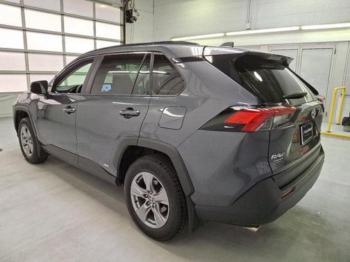 2023 Toyota RAV4 Hybrid LE
