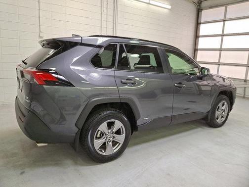 2023 Toyota RAV4 Hybrid LE