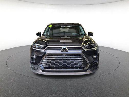 Midnight Black Metallic 2024 Toyota Grand Highlander Platinum