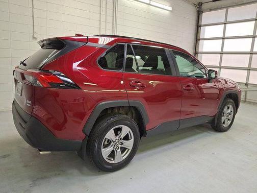 Ruby Flare Pearl 2022 Toyota RAV4 XLE