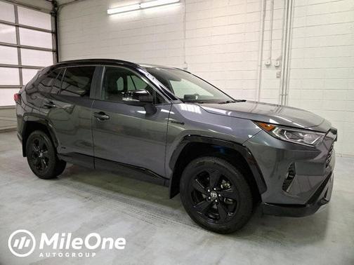 2021 Toyota RAV4 Hybrid SE