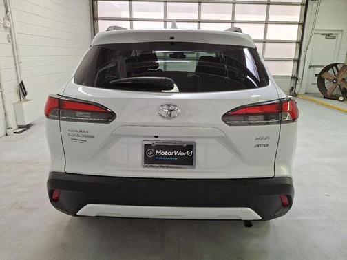 2022 Toyota Corolla Cross XLE