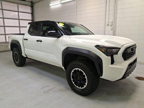 Ice Cap 2024 Toyota Tacoma TRD Off Road