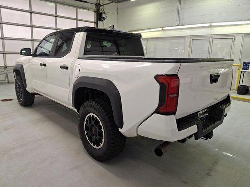 Ice Cap 2024 Toyota Tacoma TRD Off Road