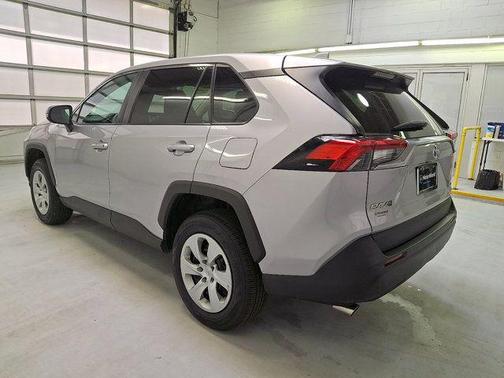Silver Sky Metallic 2022 Toyota RAV4 LE