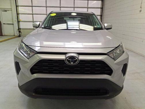 Silver Sky Metallic 2022 Toyota RAV4 LE