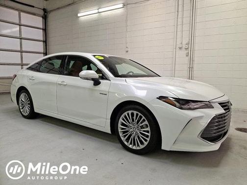2021 Toyota Avalon Hybrid Limited