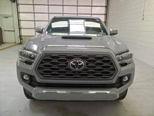 2020 Toyota Tacoma TRD Sport