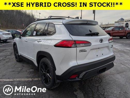 2026 Toyota Corolla Hybrid SE