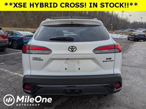 2026 Toyota Corolla Hybrid SE