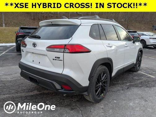 2026 Toyota Corolla Hybrid SE