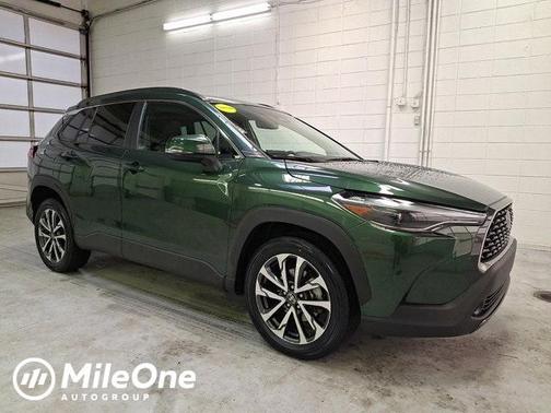 2023 Toyota Corolla Cross XLE