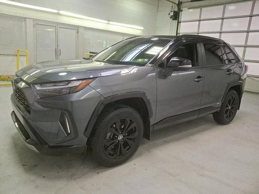2024 Toyota RAV4 Hybrid SE