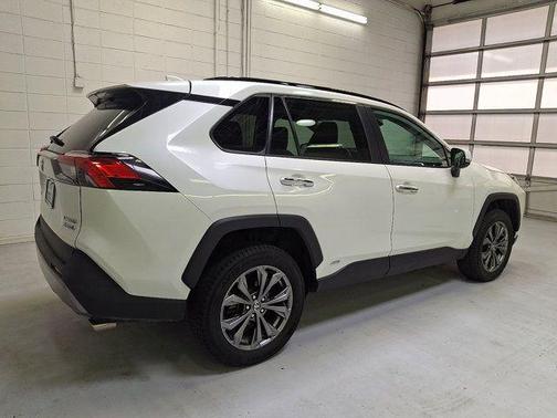 Blizzard Pearl 2022 Toyota RAV4 Hybrid Limited