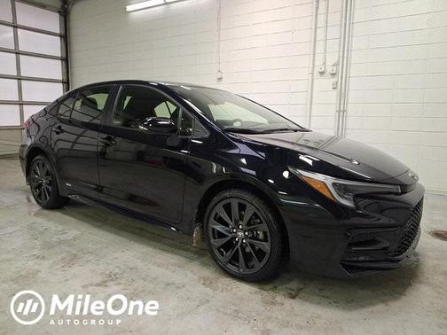 2025 Toyota Corolla Hybrid SE