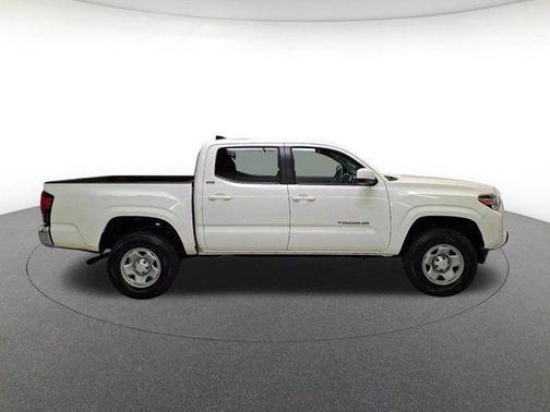 Ice Cap 2023 Toyota Tacoma SR5