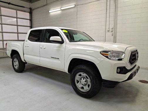Ice Cap 2023 Toyota Tacoma SR5