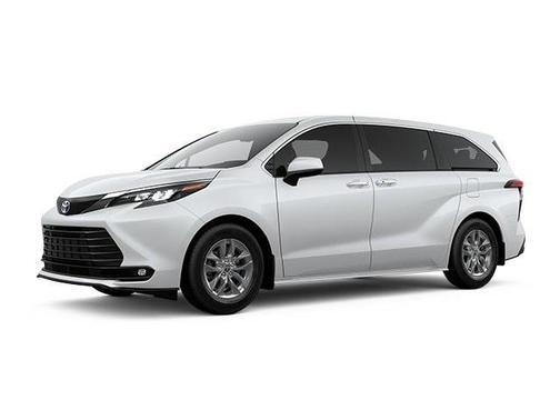 2025 Toyota Sienna XLE 7 Passenger