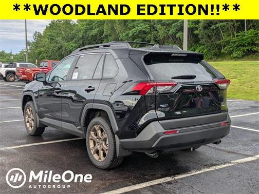 2025 Toyota RAV4 Hybrid Woodland Edition