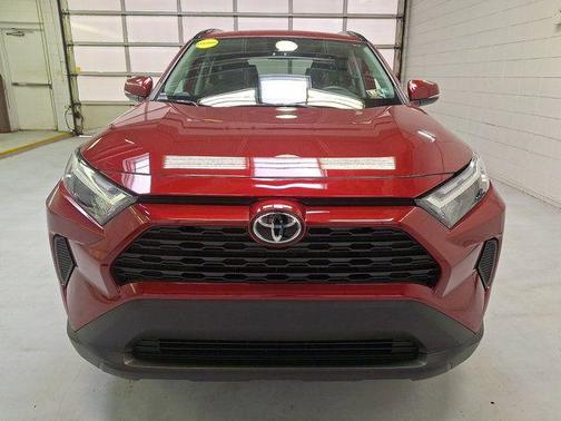 Pearl 2023 Toyota RAV4 XLE