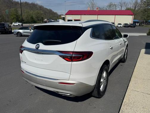 White 2020 Buick Enclave AWD Essence