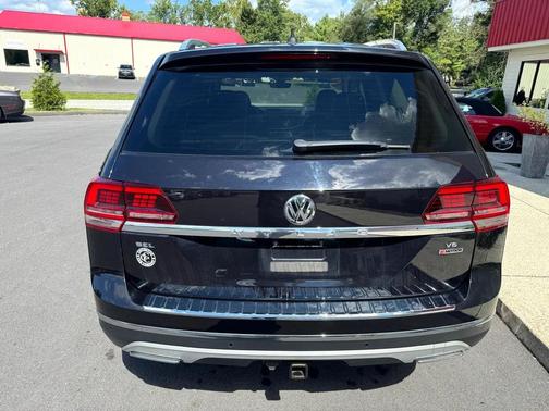 2019 Volkswagen Atlas 3.6L SEL Premium
